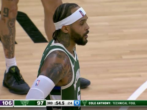 NBA常规赛：国王vs雄鹿第3节中文解说回放