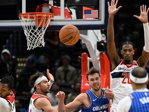 魔术125-94奇才 班凯罗与小瓦格纳合砍53分大胜奇才