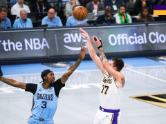 NBA常规赛-湖人vs开拓者首发名单预测（11月4日）背靠背的湖人能否延续势头？