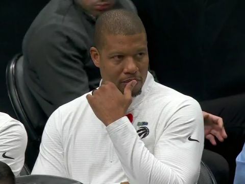 NBA常规赛：灰熊vs猛龙第3节中文解说回放