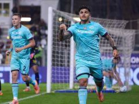 [咪咕全场集锦]意甲-卡斯特罗双响胡安·米兰达建功 博洛尼亚客场3-1十人帕尔马