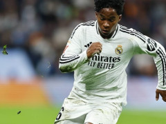 恩德里克已同意去里昂，并对在里昂的未来表示非常自信