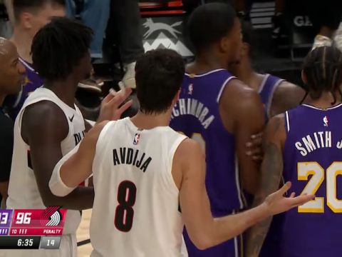 湖人vs开拓者第4节英文原声回放