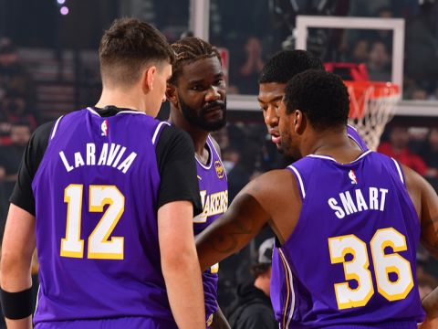 湖人vs开拓者精华回放 艾顿29+10率队3人20+取得四连胜