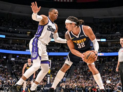 戈登vs国王集锦 能里能外飞天遁地拿到20+7