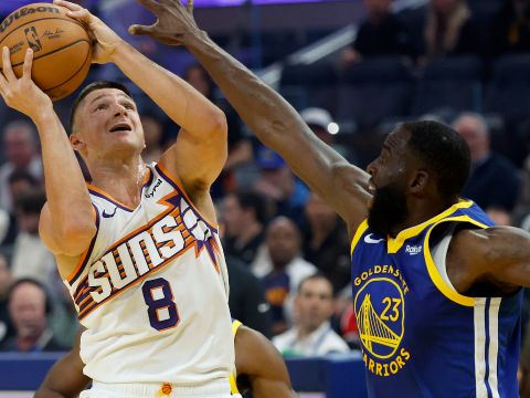 太阳vs勇士精华回放 勇士19记三分主场轻取太阳终结两连败