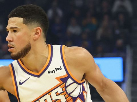 布克vs勇士集锦 拼尽全力得到38分奈何双拳难敌四手