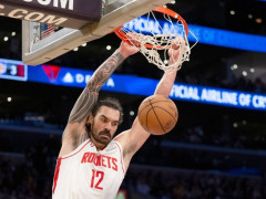 NBA常规赛火箭vs灰熊 亚当斯左髋屈肌紧张出战成疑