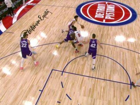 [康宁汉姆集锦]熠熠生辉！CC连续两场末节爆砍19分 全场豪取31分10助