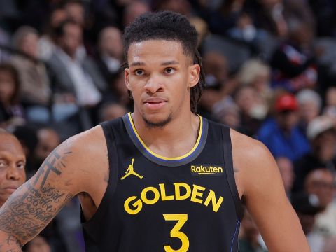 理查德vs国王集锦 5记三分轰下30+7迎来生涯之夜