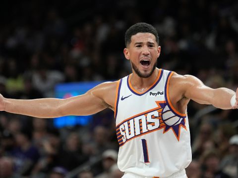 布克vs快船集锦 全面发挥砍下24+6+7球队中流砥柱