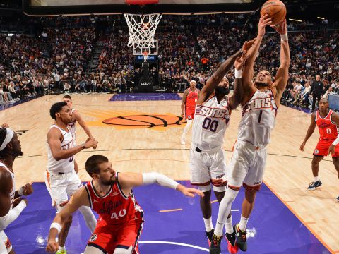 快船102-115太阳 杰伦-格林赛季首秀29分带队轻取快船