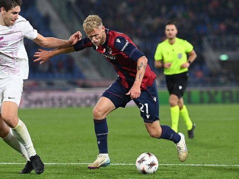 [爱奇艺全场集锦] 欧联杯-利科扬尼斯染红 10人博洛尼亚0-0闷平布兰