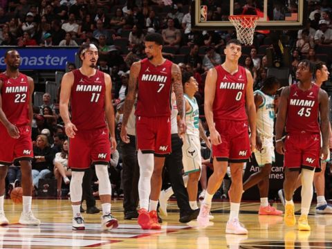 黄蜂108-126热火 鲍威尔25分率队6人得分上双轻取对手