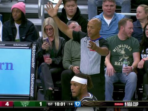 NBA杯小组赛东部C组：公牛vs雄鹿第1节英文原声回放