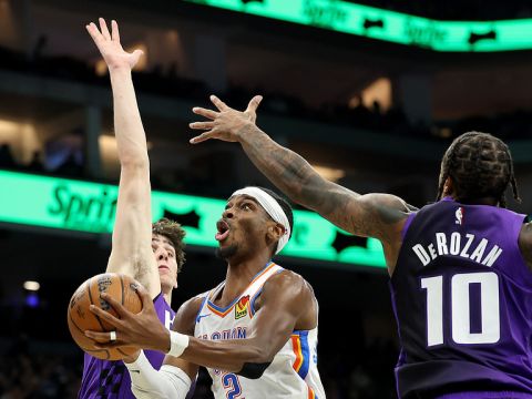 雷霆132-101国王 亚历山大联手哈滕合砍63分20篮板率队大胜