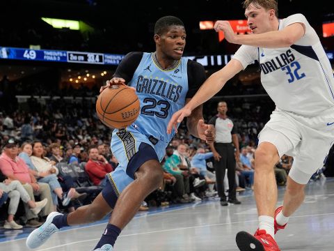 考沃德vs独行侠集锦 替补登场拿下21+9+4投篮10中7高效表现赢得胜利