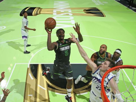 爵士97-137森林狼 爱德华兹37+5兰德尔三双森林狼40分大胜