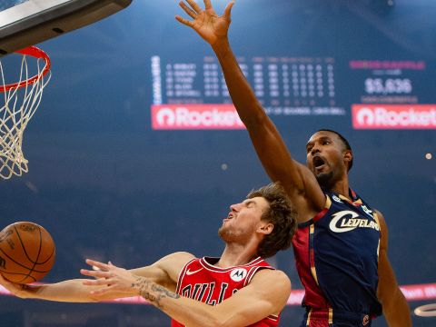 公牛122-128骑士 米切尔关键时刻连得7分逆转比赛帮助球队拿到4连胜