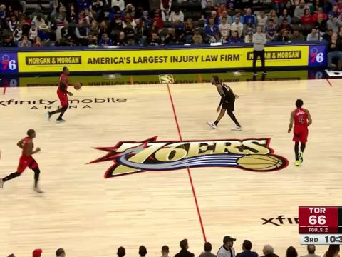 NBA常规赛：猛龙vs76人第3节英文原声回放