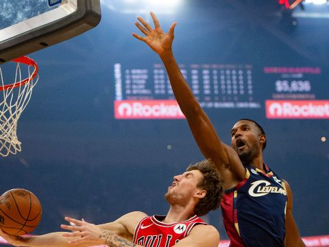 公牛122-128骑士 米切尔关键时刻连得7分逆转比赛帮助球队拿到4连胜