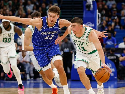 凯尔特人vs魔术精华回放 布朗27分率领绿军末节险胜魔术