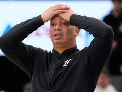 快船主帅谈球队四连败：比赛的战术已经成功跑出来，但球员未能将机会转化为得分