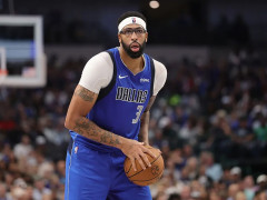 NBA常规赛独行侠vs雄鹿 独行侠伤病报告出炉！戴维斯出战成疑 克莱回归