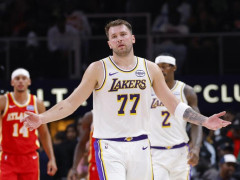 湖人客场无缘五连胜！随着湖人客场首败到来，联盟客场不败球队清零