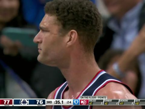 老鹰vs快船第3节英文原声回放