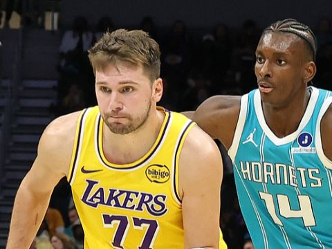 湖人vs黄蜂精华回放 东契奇轰38+7湖人客场擒黄蜂