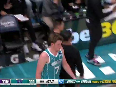 NBA常规赛：湖人vs黄蜂第4节英文原声回放