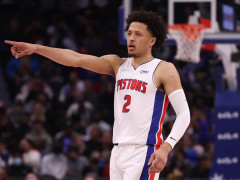 比肩乔丹！康宁汉姆成为历史上第二位单场砍下至少40分10板10助5断的球员