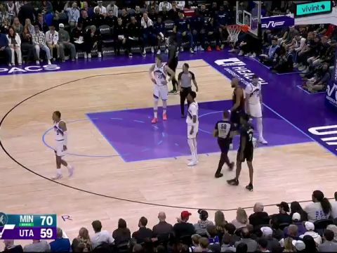 NBA常规赛：森林狼vs爵士第3节英文原声回放