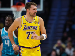 东契奇新赛季场均砍下37.1分9.4板9.1助1.7断，当他出战时湖人胜率高达71.4%