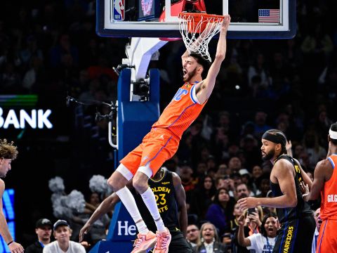 勇士102-126雷霆 亚历山大三节打卡雷霆主场击败勇士拿下三连胜