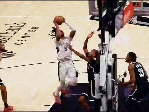 雄鹿vs黄蜂第1节英文原声回放