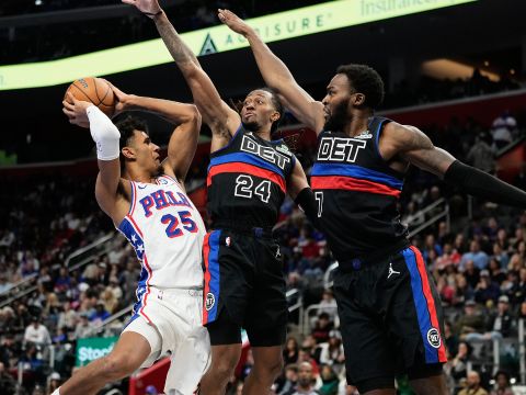 76人vs活塞精华回放 活塞多点开花主场强势拿下九连胜