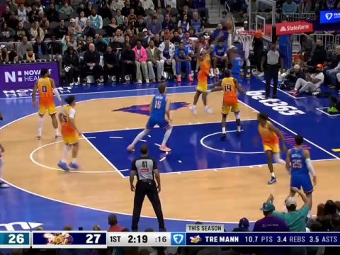 雷霆vs黄蜂第1节英文原声回放