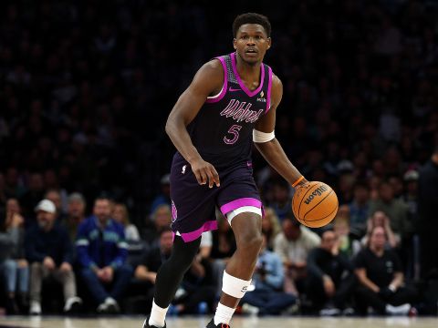 爱德华兹vs掘金集锦 26分8篮板6助攻状态失常