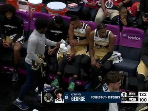 NBA常规赛：篮网vs奇才第4节英文原声回放