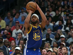 穆迪砍下32分+8记三分+88%真实命中率，成为勇士队史除了库里之外首人