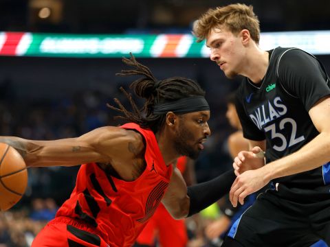 格兰特vs独行侠集锦 全场拿下26+5展现全能身手遗憾落败