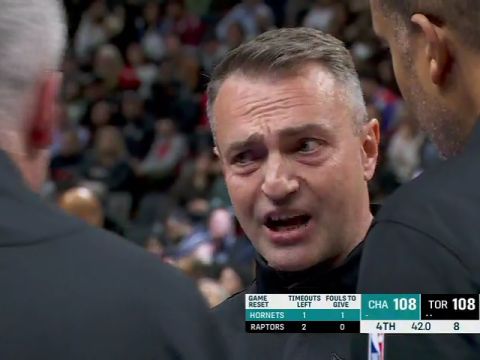 黄蜂vs猛龙第4节英文原声回放