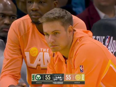 NBA常规赛：雄鹿vs骑士中文解说全场回放