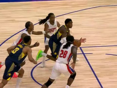 步行者vs活塞英文原声全场回放