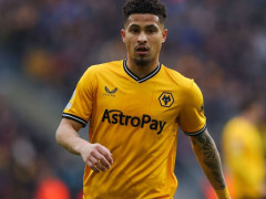 曼联对狼队中场球员若昂·戈麦斯很感兴趣，球员转会费用5000万欧元