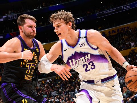 马尔卡宁vs湖人集锦 内外兼修空砍31+5难救主