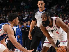 官方公布重大漏判：哈登绝杀三分被犯规没吹 三次漏判快船两次吃亏