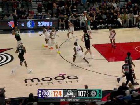 [杨瀚森2+1]杨瀚森篮下自投自抢 强行打成2+1